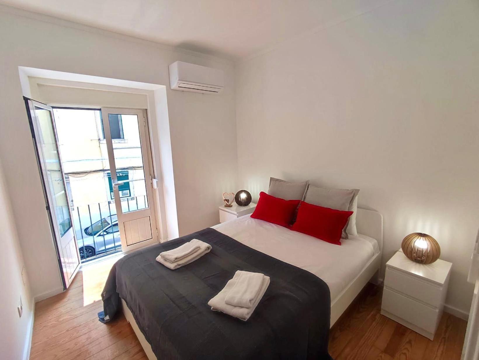 Red Passion Apartment Lisboa Ngoại thất bức ảnh